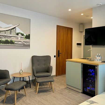 Be The One Hotel Киев Экстерьер фото