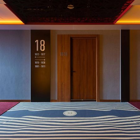Be The One Hotel Киев Экстерьер фото