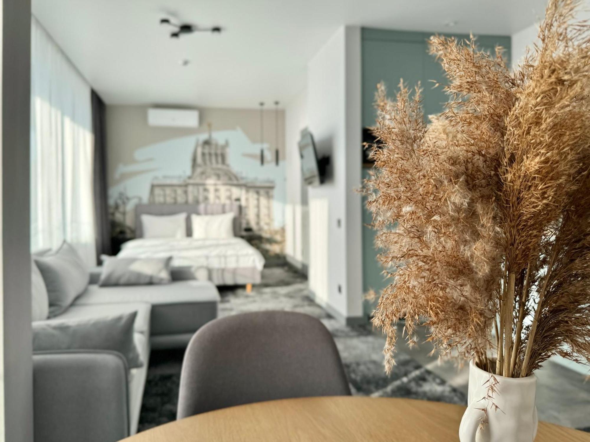 Be The One Hotel Киев Экстерьер фото