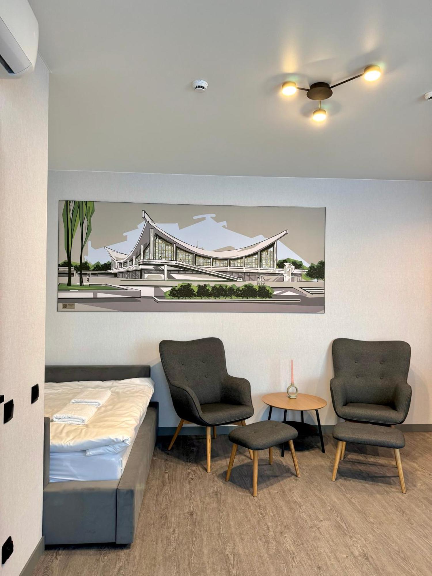 Be The One Hotel Киев Экстерьер фото