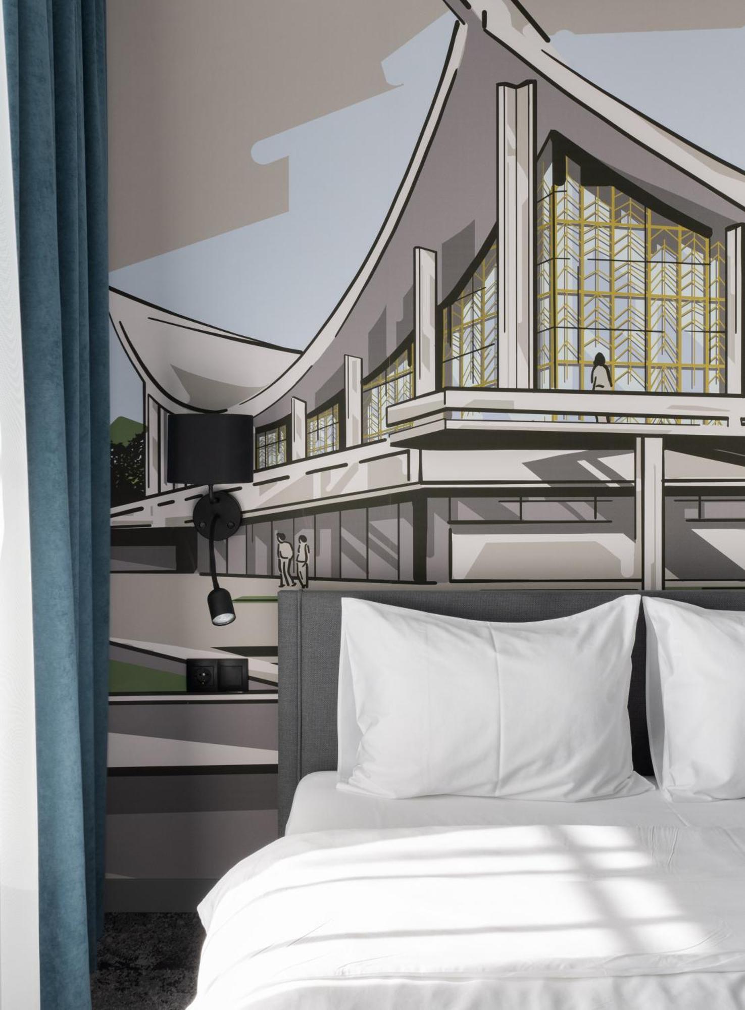 Be The One Hotel Киев Экстерьер фото